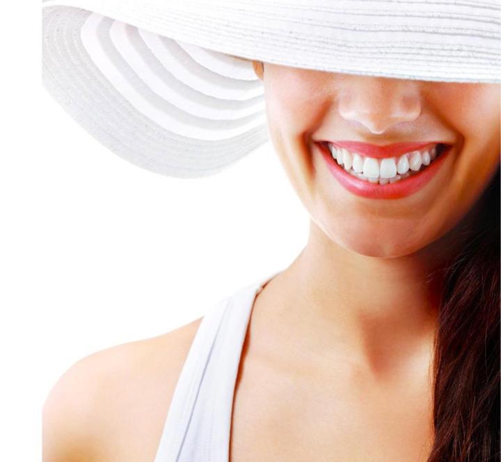 Crafting a Beautiful Natural Confident Smile.